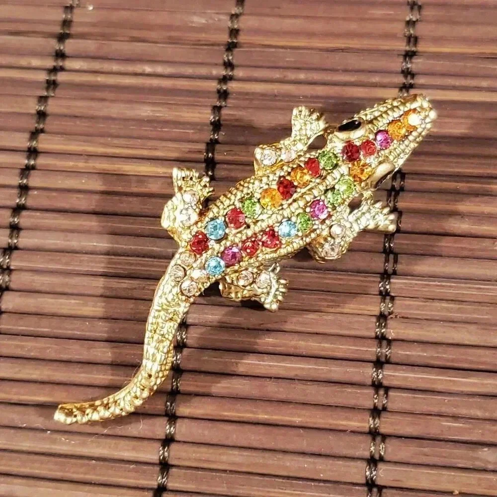 New Vintage 90s Y2K Multicolor Gold Crystal Gecko Lizard Brooch